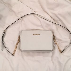 Michael Kors Jet Set Travel Crossbody